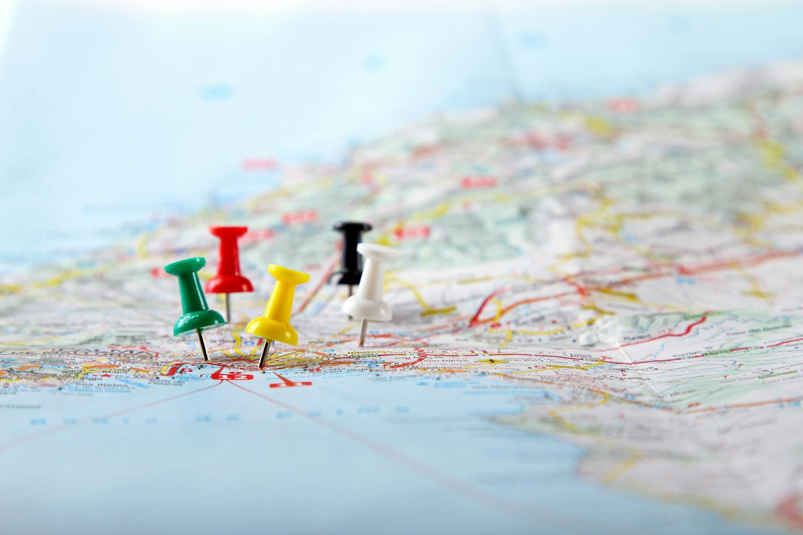 pins on a map - Truss